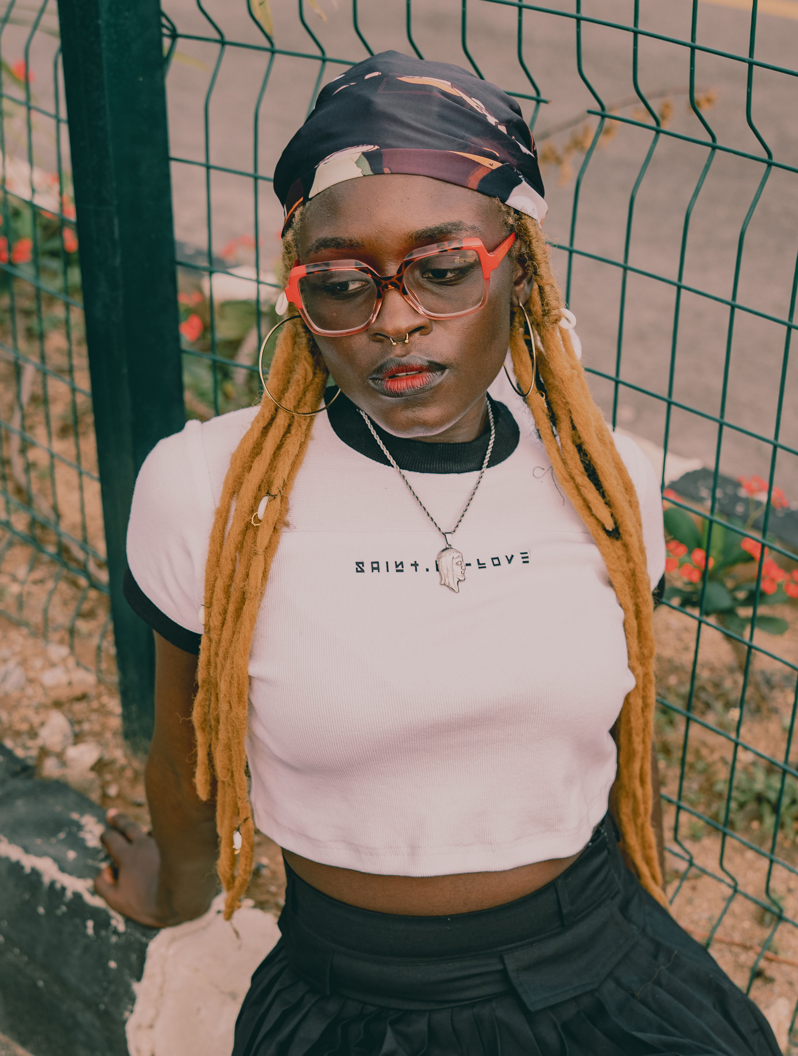 SAINT-BY-LOVE CROP TOP